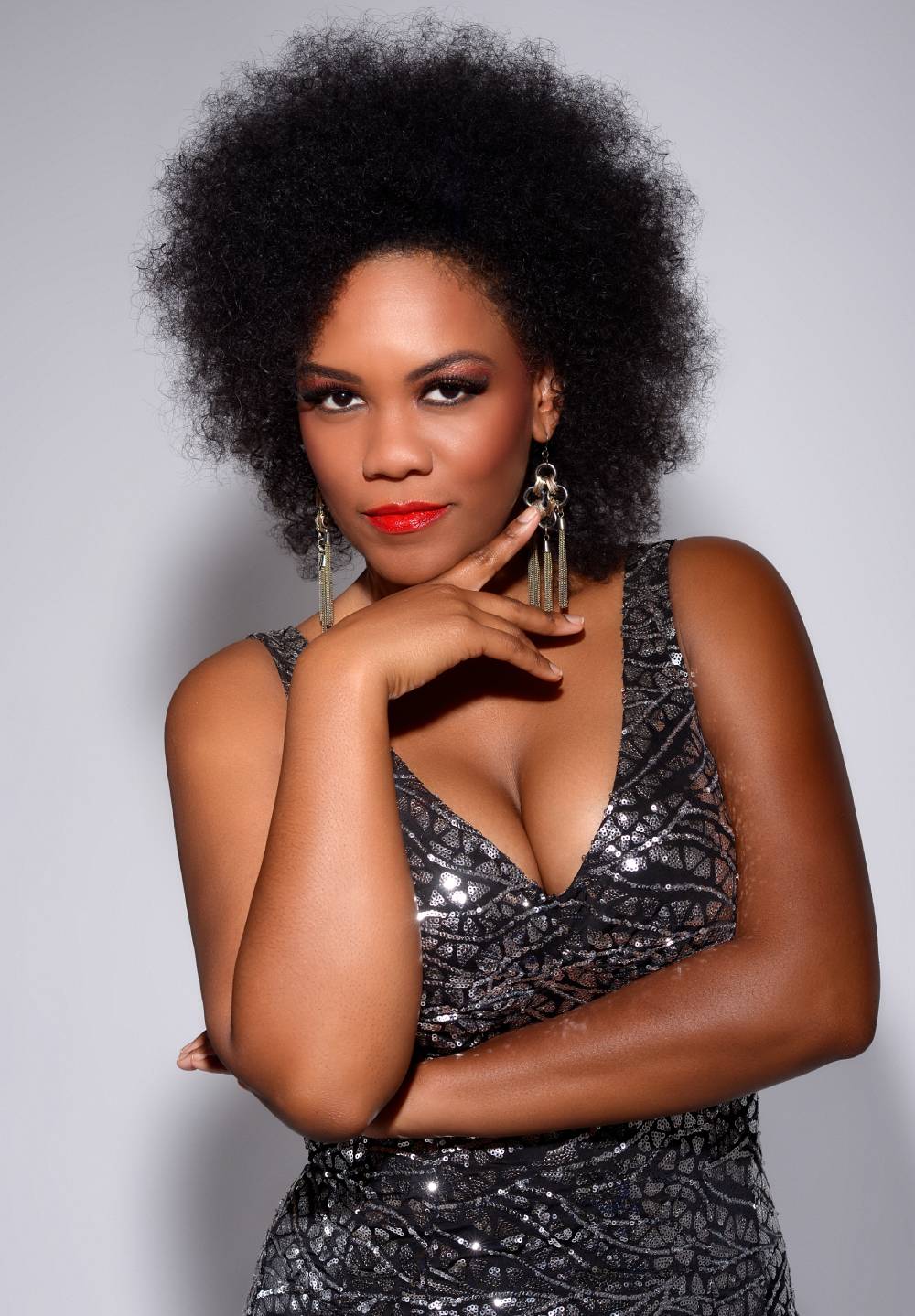 Elyse Clardy – All Motown performer